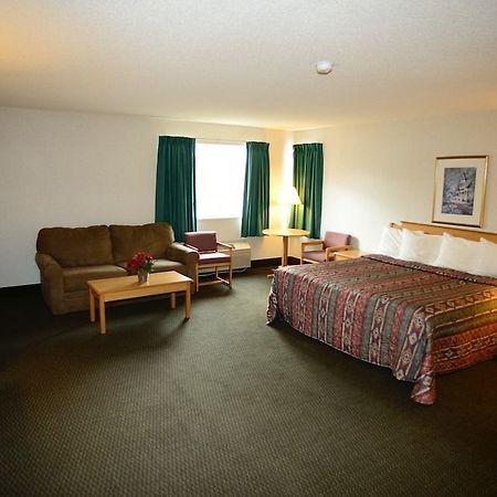 Ameriway Inn And Suites Bad Axe Exteriör bild